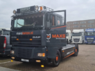 LED lichtbak gemonteerd op cabine dak met dakrek - model : DAF XF