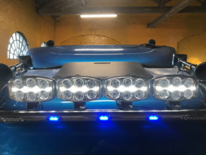 LA Quick fit LED lamp BLUE mounted on a DAF with Kelsa Hibar - EAN: 6090544825881