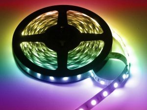 RGB LED strip for 24 volt use - length 5 meters - version IP33 - without silicone layer - with remote control