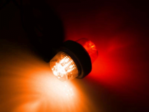 Gylle dänisch LED Begrenzungsleuchte für 12 & 24 Volt Verwendung orange - rot mit farbigem Glas - breite Lampe LKW - breite Lampe Anhänger - breite Lampe dänische Stoßstange