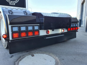Danish rear bumper with STRANDS IZE LED rear lights - made by van der Heijden Truckstyling