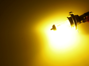 Michiba H7 Lampenset gelb Halogen 24 Volt - LKW geeignet - zum Einbau in Nebelscheinwerfer, Abblendlicht und Fernlicht