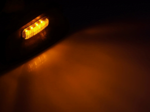 Volvo LED Top Lampe orange Typ 1 RECHTS - geeignet für Montage ohne Scheinwerfer - Volvo FM, FH4, FH4B, FH5 und Volvo FH16 Weltenbummler - 24 Volt LED Beleuchtung