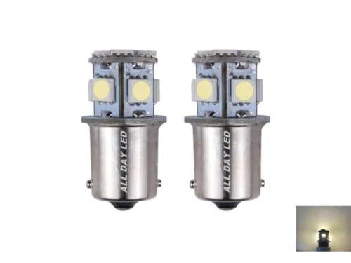 BA15S LED lamp warm wit 3000K - geschikt voor 24 volt gebruikt - interieurverlichting voor vrachtwagen, camper en meer - met 8 SMD LED's - EAN: 6090555381369