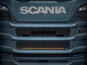 Scania Next Gen with Siberia LED bar 32inch in the grille
