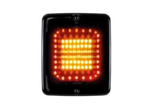 Strands IZE LED 3 Kammer Rücklicht - Dark Knight - geeignet für 24 Volt Betrieb - EAN: 7323030187866