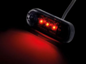 Strands Dark Knight Markierungsleuchte rot mit 3 LED's - geeignet für 12 & 24 Volt - für Auto, Anhänger, LKW, Anhänger, Wohnmobil und mehr - EAN: 7323030187118