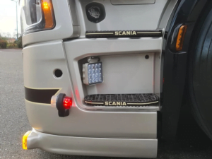 Scania LKW mit Strands LED Arbeitsscheinwerfer 25W - EAN: 7323030171834