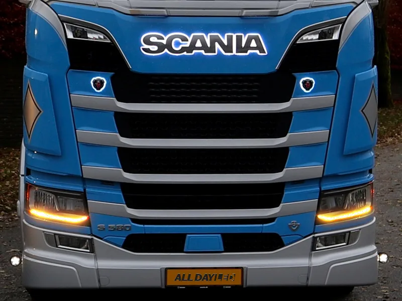 MTRS Scania Next Gen LED DRL unit ORANGE - suitable for Scania truck with LED package - Matronics number 240840 - EAN: 7448155842831