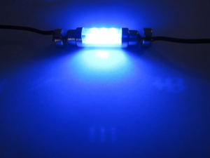 Festoon LED buislamp 24 volt BLAUW - LED interieur lamp die past in een buislamp aansluiting - te monteren in vrachtwagen, trailer en camper als deze op 24volt is aangesloten - LED lamp is voorzien van 6 LED punten - EAN: 7448153441401