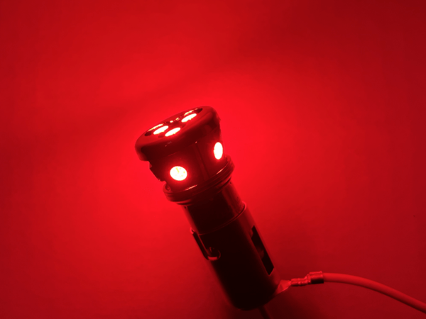 BA15S LED Lampenset ROT – Lampe mit 15mm Bajonettanschluss für 12 und 24 Volt – Einzelfunktionslampe für PKW, LKW, Anhänger, Wohnmobil, Traktor und mehr – EAN: 5414184377615