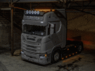 ADL51664A gemonteerd op een vrachtwagen